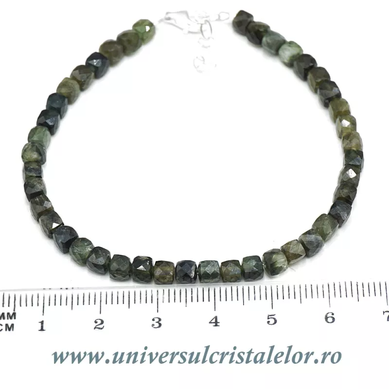 Bratara jad ( nefrit ) Bratara jad ( nefrit )