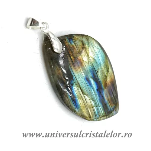 Pandantiv labradorit