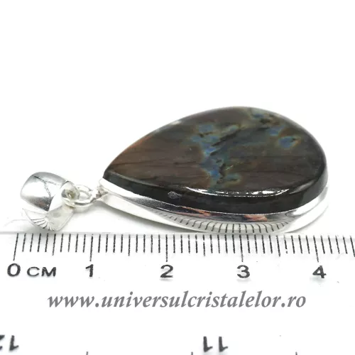 Pandantiv labradorit Pandantiv labradorit