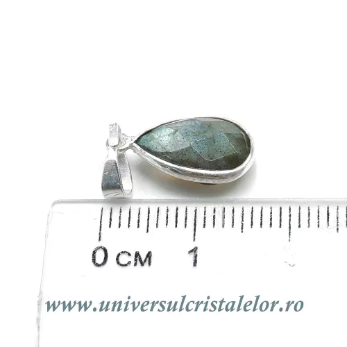 Pandantiv labradorit lacrima fatetat - 9/13mm Pandantiv labradorit lacrima fatetat - 9/13mm