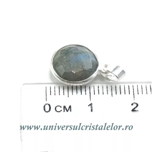 Pandantiv labradorit rotund fatetat -11mm Pandantiv labradorit rotund fatetat -11mm