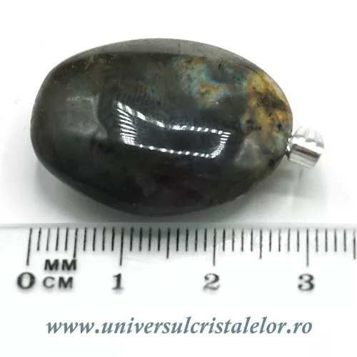 Pandantiv labradorit Pandantiv labradorit