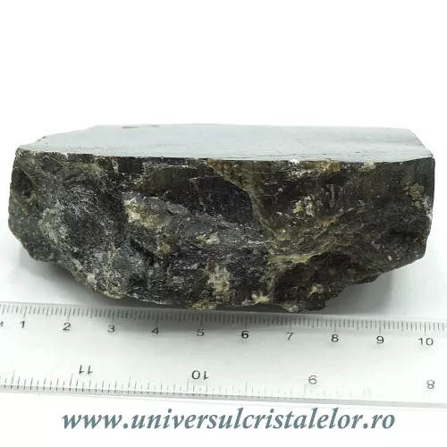 Labradorit slefuit pe o parte unicat m7 Labradorit slefuit pe o parte unicat m7