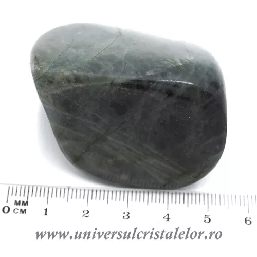 Sculptura labradorit