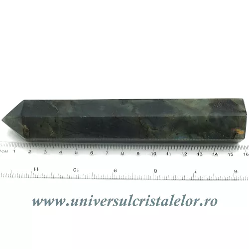 Labradorit varf cu baza Labradorit varf cu baza