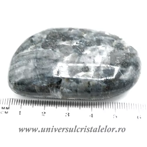 Larvikit polisat unicat m01