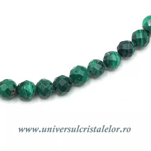 Colier malachit rotund fatetat - 4.5 mm Colier malachit rotund fatetat - 4.5 mm