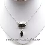 Colier moldavit cu peridot Colier moldavit cu peridot