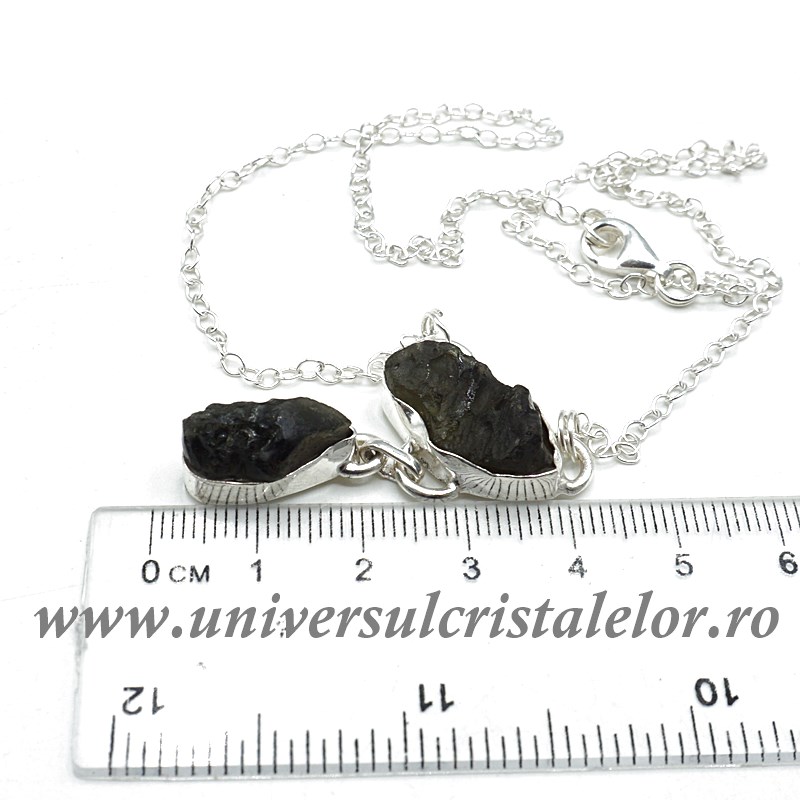 Colier moldavit cu peridot Colier moldavit cu peridot
