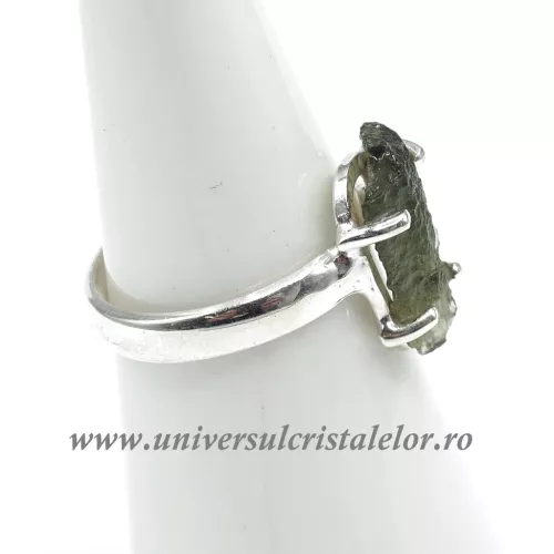 Inel moldavit Inel moldavit
