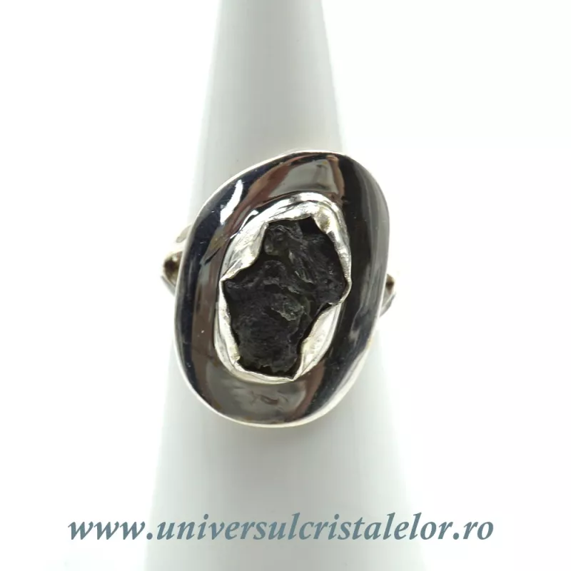 Inel moldavit Inel moldavit