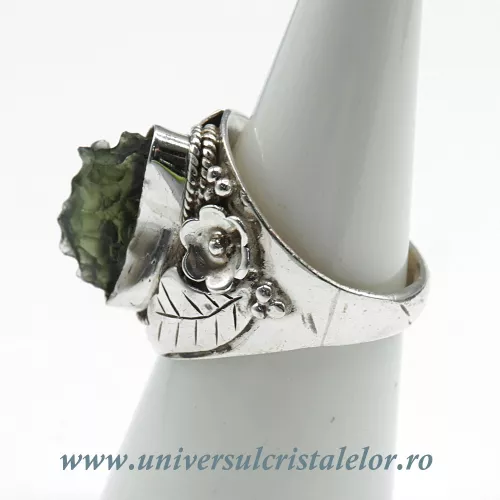 Inel moldavit Inel moldavit