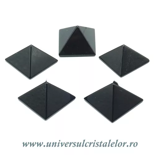 Piramida obsidian negru Piramida obsidian negru
