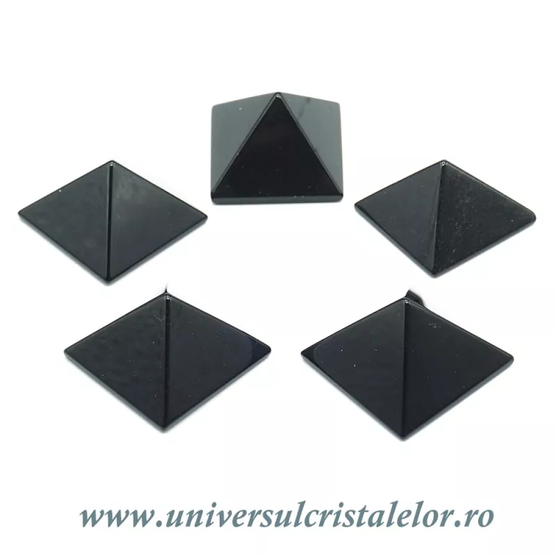 Piramida obsidian negru Piramida obsidian negru