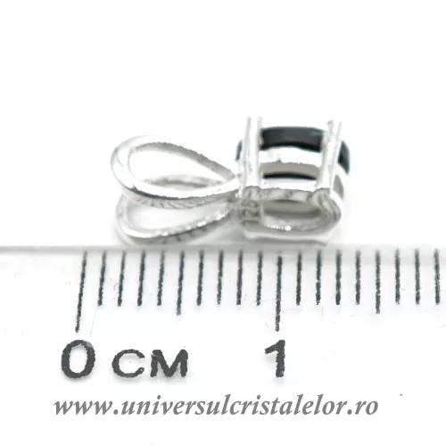 Pandantiv onix negru oval fatetat