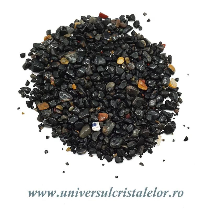 Pietre chips onix negru Pietre chips onix negru