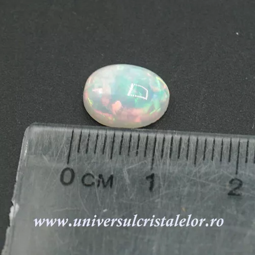 Opal nobil Etiopia cabochon m21