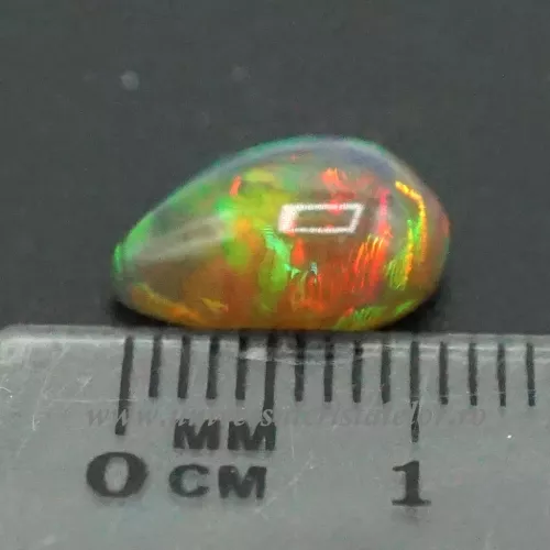Opal nobil Etiopia cabochon m12