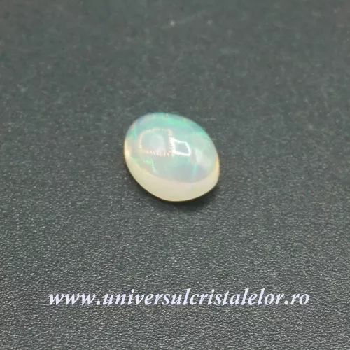 Opal nobil Etiopia cabochon m10 Opal nobil Etiopia cabochon m10