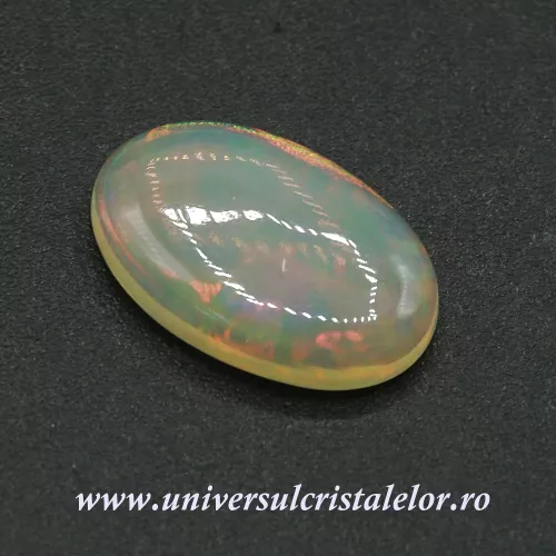 Opal nobil Etiopia cabochon m15 Opal nobil Etiopia cabochon m15