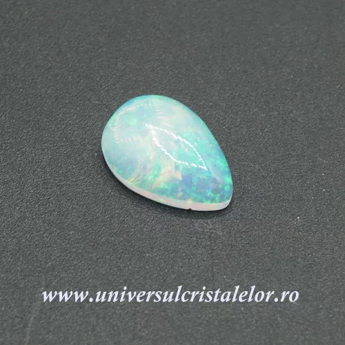Opal nobil Etiopia cabochon m17 Opal nobil Etiopia cabochon m17