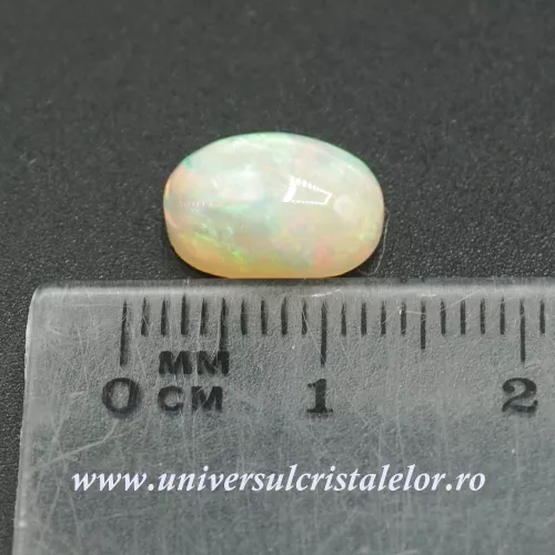 Opal nobil Etiopia cabochon m25