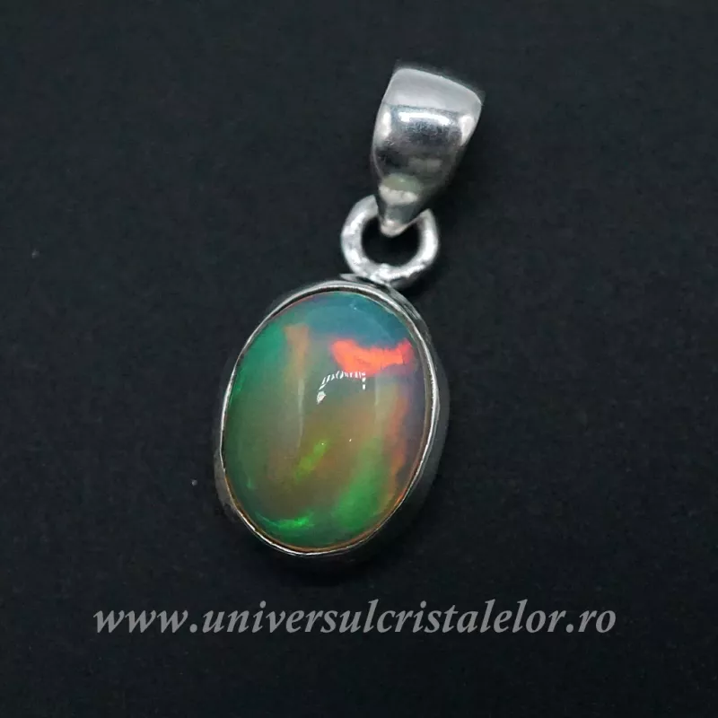 Pandantiv opal de foc