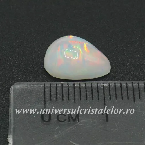 Opal nobil Etiopia cabochon m03 Opal nobil Etiopia cabochon m03