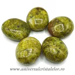 Opal fistic polisat Opal fistic polisat