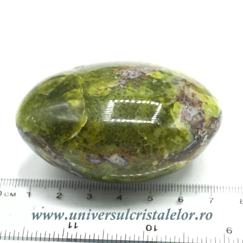 Opal fistic polisat Opal fistic polisat