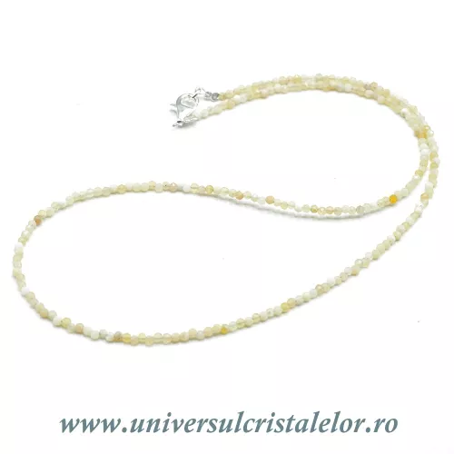 Colier opal galben rotund fatetat - 2,3mm Colier opal galben rotund fatetat - 2,3mm