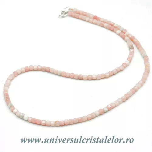 Colier opal roz cub fatetat - 3 mm Colier opal roz cub fatetat - 3 mm