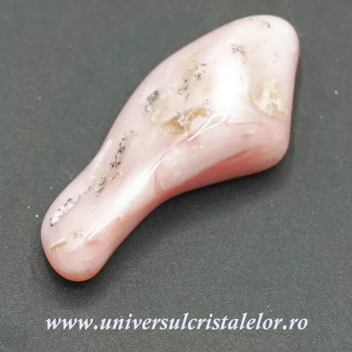 Opal roz piatra rulata Opal roz piatra rulata
