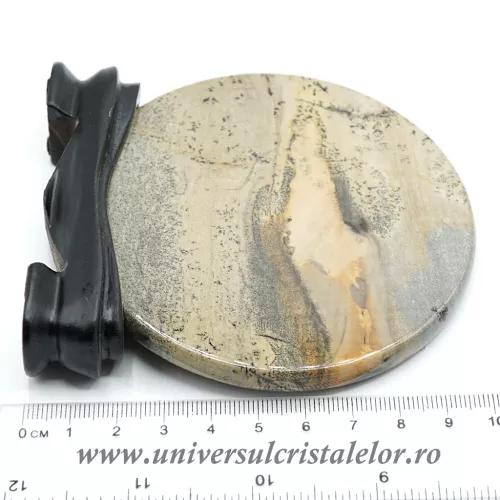 Piatra peisaj placa slefuita pe suport de lemn m1