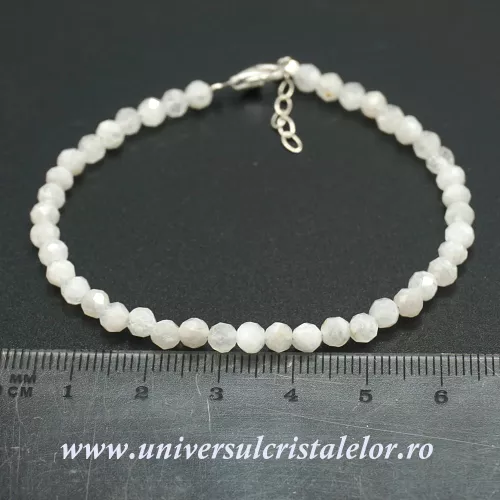Bratara piatra lunii alba rotund fatetat - 4,2 mm Bratara piatra lunii alba rotund fatetat - 4,2 mm