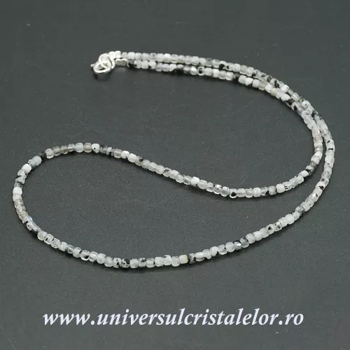 Colier piatra lunii cu turmalina neagra cub fatetat - 3 mm