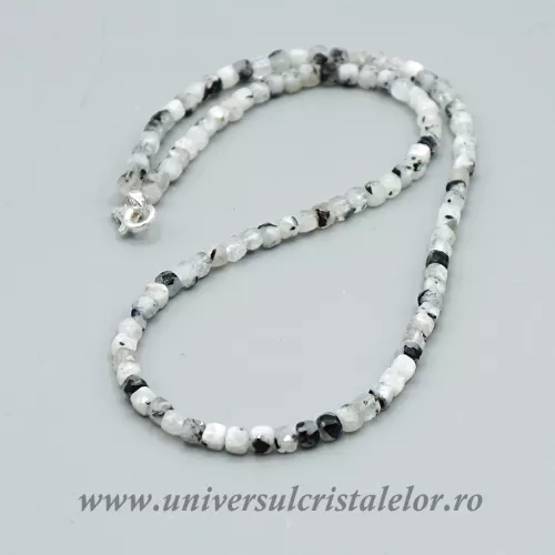 Colier piatra lunii cu turmalina neagra cub fatetat - 4,6 mm