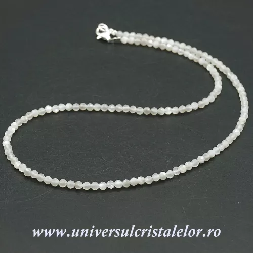 Colier piatra lunii alba rotund fatetat - 3.3 mm Colier piatra lunii alba rotund fatetat - 3.3 mm