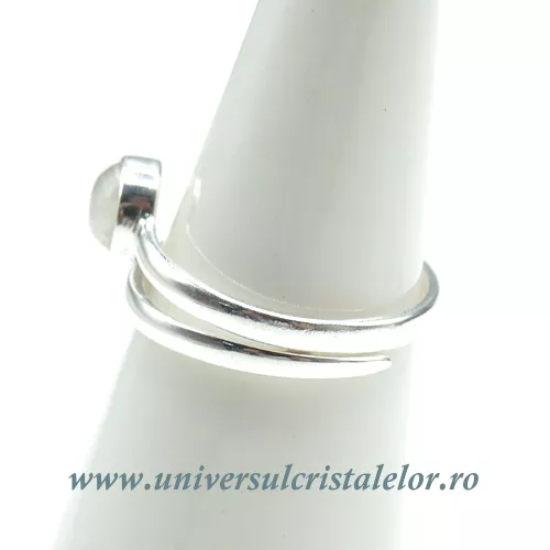 Inel piatra lunii rotund reglabil Inel piatra lunii rotund reglabil