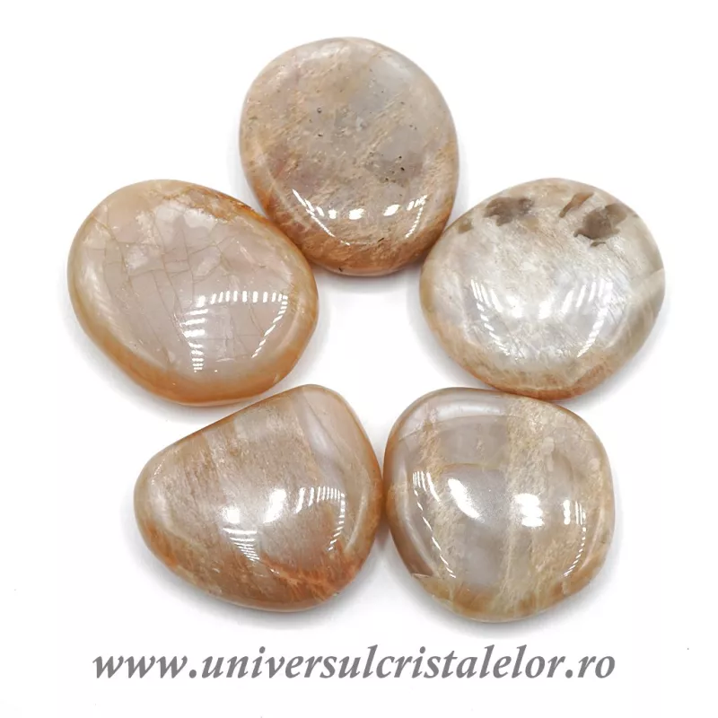 Piatra lunii polisata m6