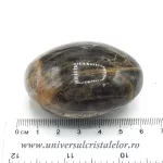 Piatra lunii rosie polisata Piatra lunii rosie polisata