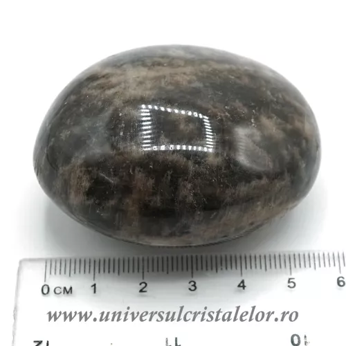 Piatra lunii polisata