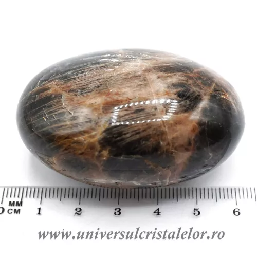 Piatra lunii polisata