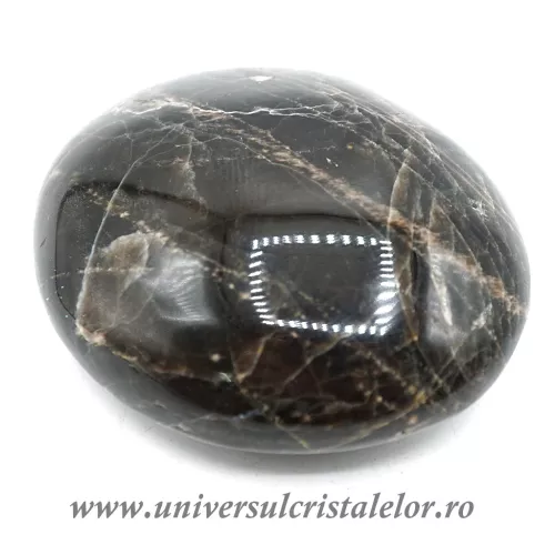 Piatra lunii polisata