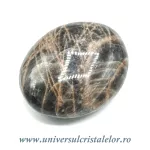 Piatra lunii polisata