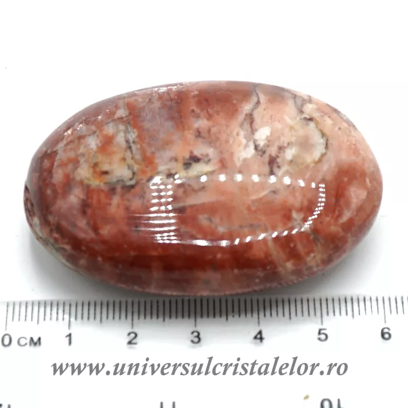 Piatra lunii rosie polisata