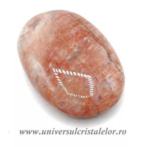 Piatra lunii rosie polisata