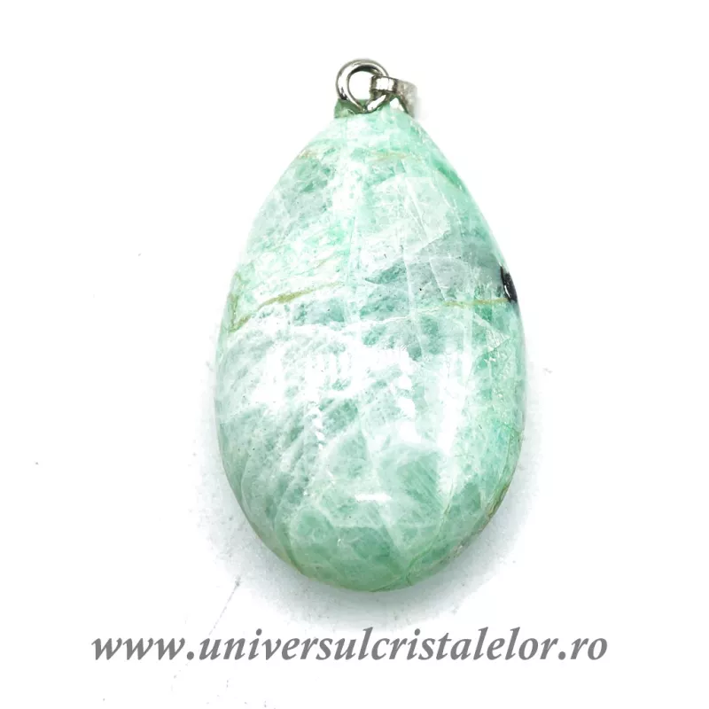 Pandantiv piatra lunii verde