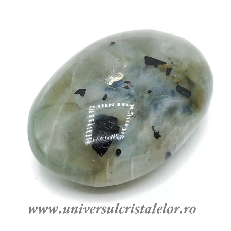 Piatra lunii verde polisata