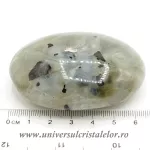 Piatra lunii verde polisata